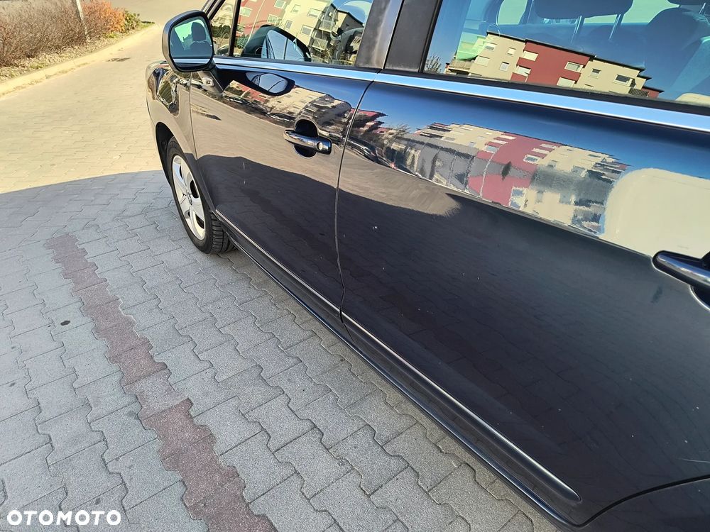 Peugeot 5008 1.6 HDi Premium - 15