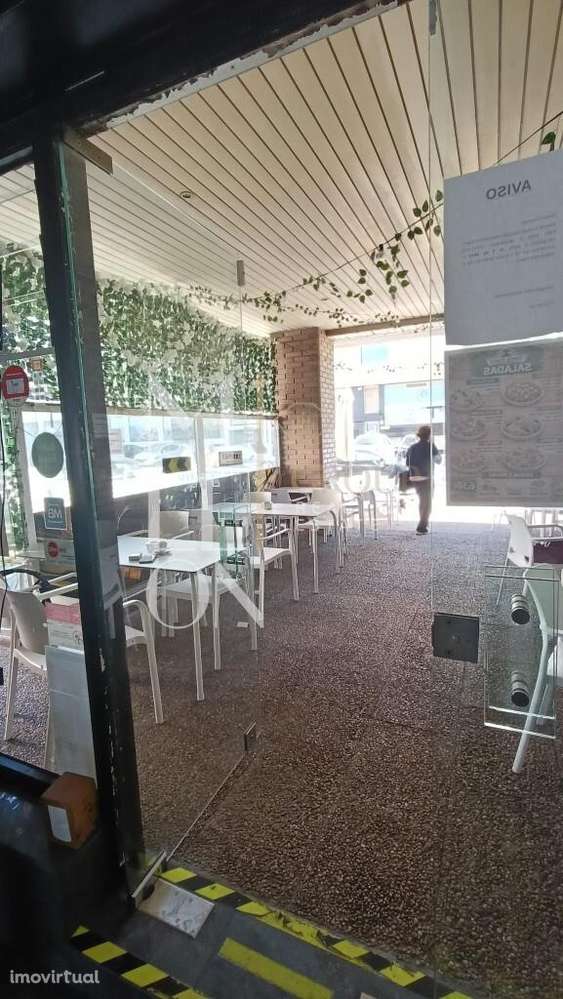 Trespasse pronto a funcionar na  zona Premium da Cidade da Vila Nova d - Grande imagem: 3/11