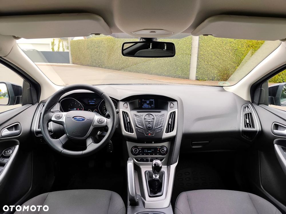 Ford Focus Turnier 1.6 TDCi DPF Champions Edition - 16