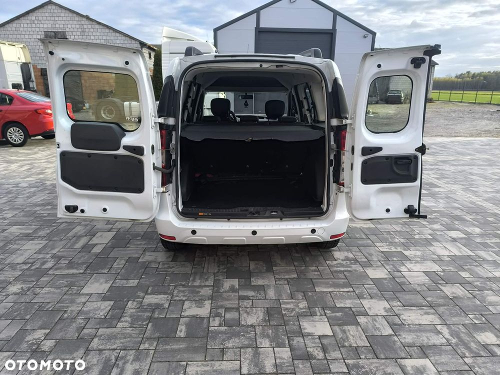 Dacia Dokker 1.5 Blue dCi Laureate - 11