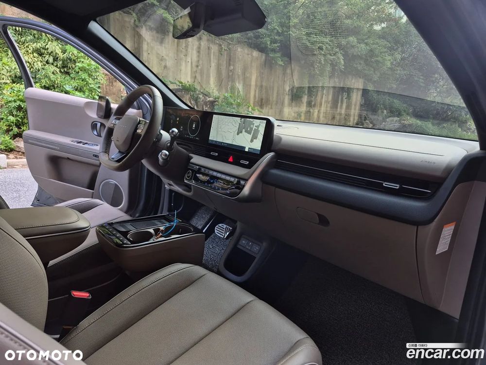 Hyundai IONIQ 5 - 12