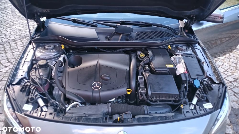Mercedes-Benz GLA 220 d 4-Matic - 3
