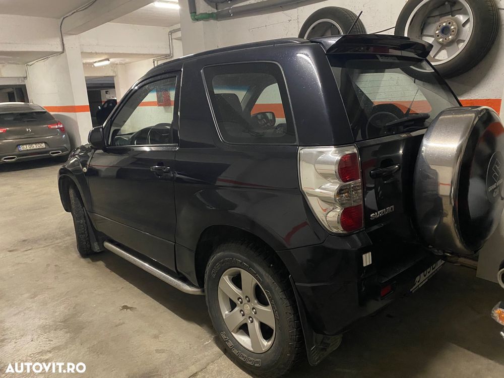 Suzuki Grand Vitara 1.6 Club - 3