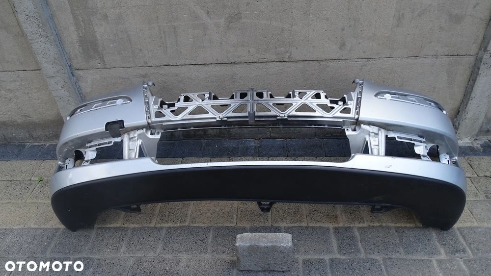 VW TOURAN 1T0 07/10r LIFT - zderzak przedni - 4