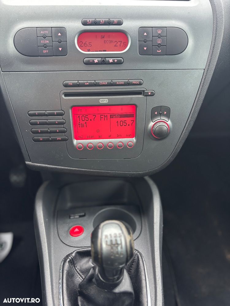 Seat Leon 2.0 TDI DPF Stylance - 11