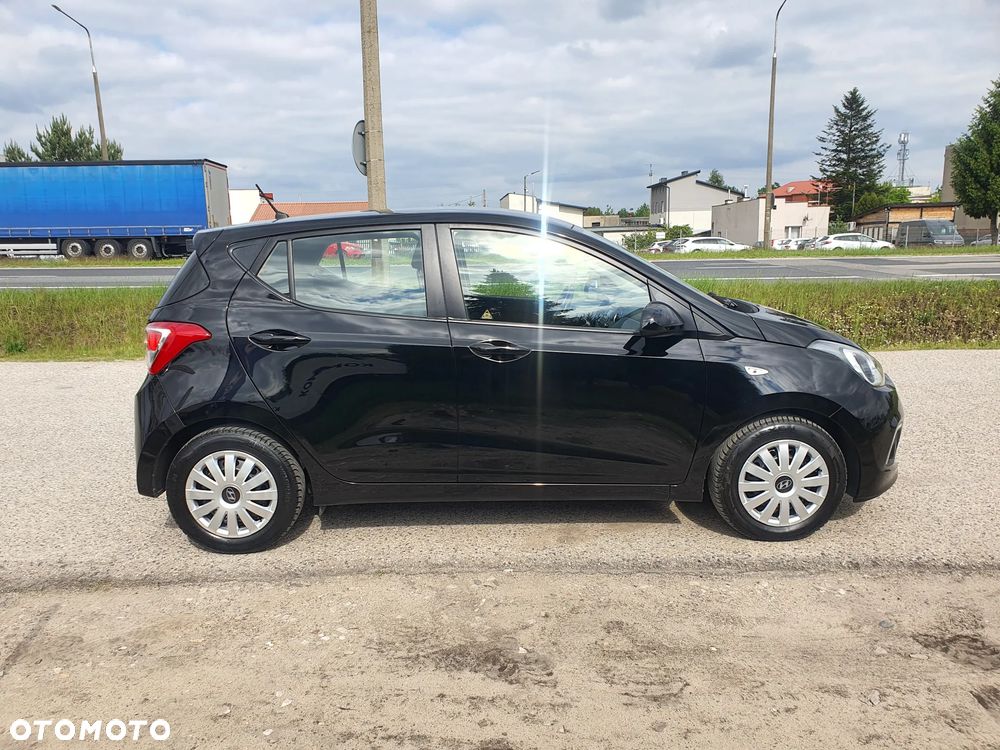 Hyundai i10 1.0 BlueDrive Black Line - 4