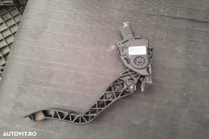 Pedala acceleratie 968153038000 6PV009063 968153038000 6PV009063 Peug - 2