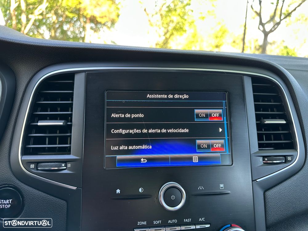 Renault Mégane 1.5 dCi Intens - 18