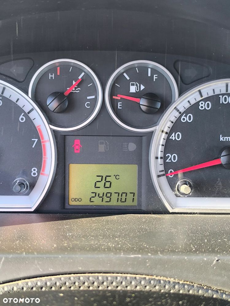 Chevrolet Aveo - 6