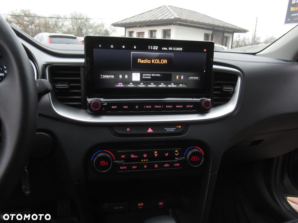 Kia Ceed 1.5 T-GDI M DCT - 17