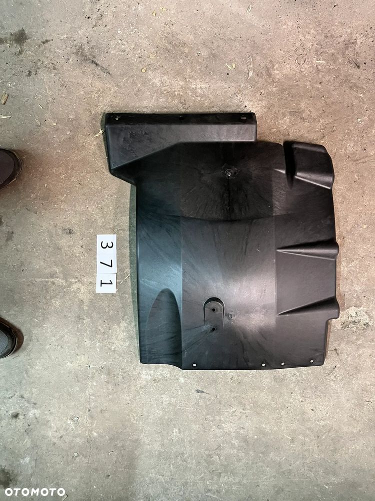 Błotnik kabinowy DAF CF 65 lewy 1363820 - 2