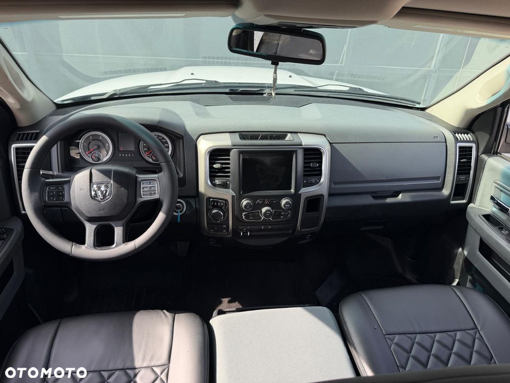 RAM 1500 Crew Cab Laramie - 19
