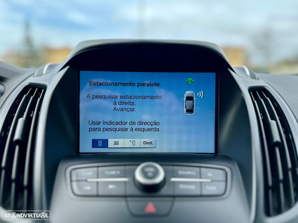 Ford Kuga 1.5 TDCi ST-Line Limited Edition - 52