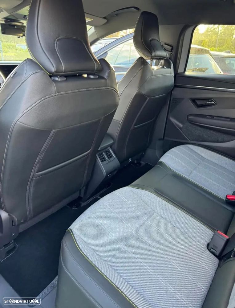 Renault Mégane E-Tech - 32