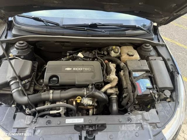Chevrolet Cruze 1.7 VCDi LT - 30