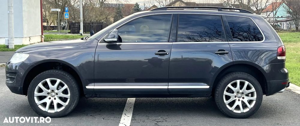 Volkswagen Touareg - 5