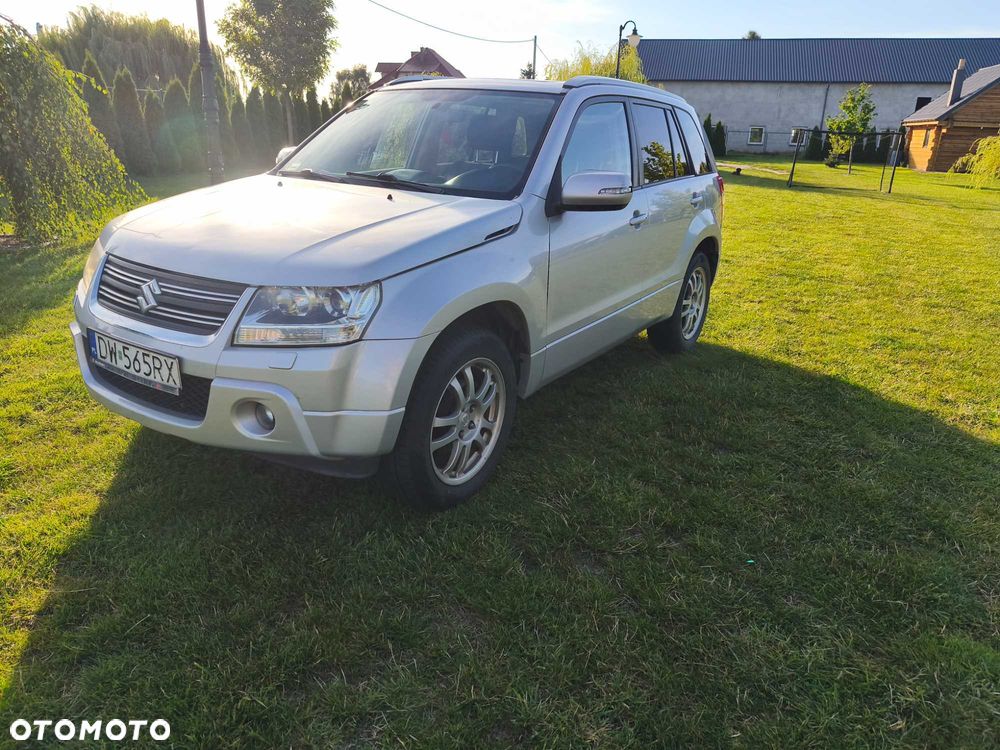 Suzuki Grand Vitara - 2