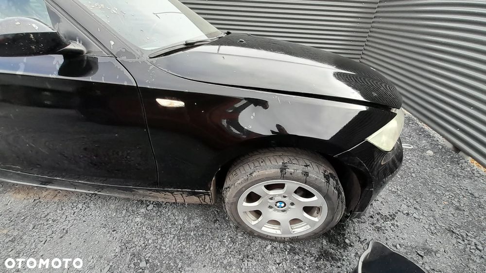 BMW 1 E87 BŁOTNIK PRAWY PRZEDNI PRZÓD 668/9 nr. 85/3 - 1
