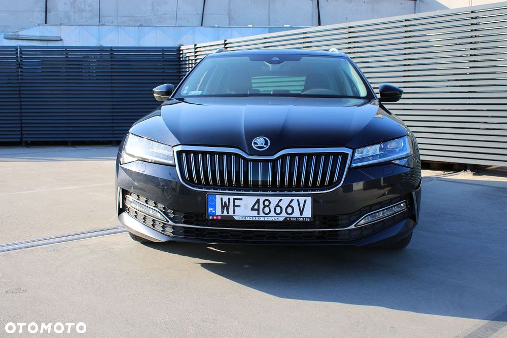 Skoda Superb 2.0 TDI SCR L&K DSG - 9