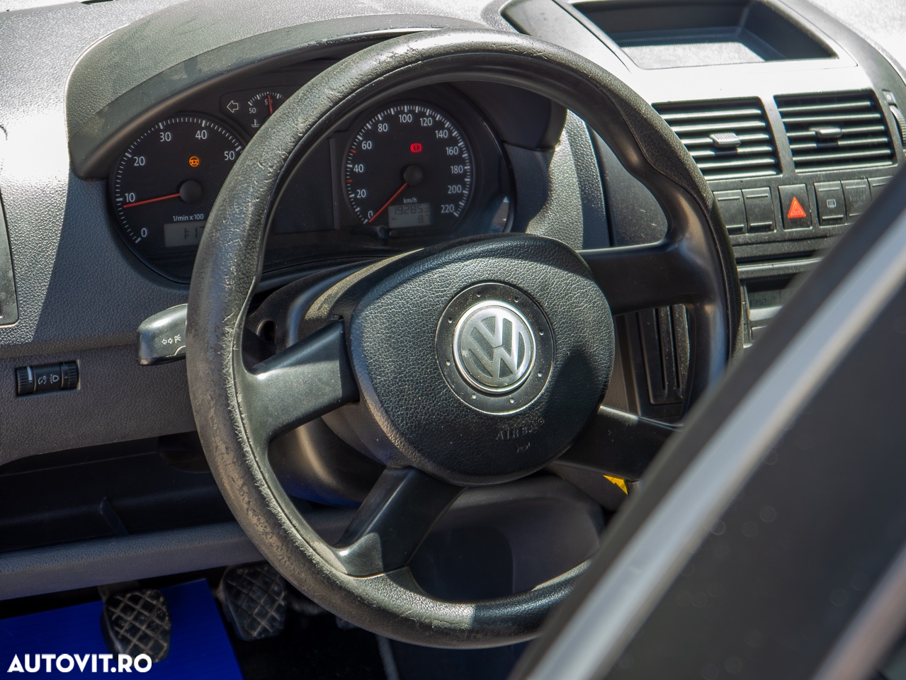 Volkswagen Polo 1.2 Attractive - 8