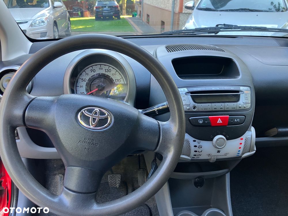 Toyota Aygo Standard - 9