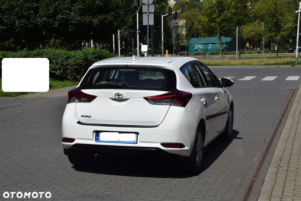 Toyota Auris 1.33 VVT-i Sprint - 6