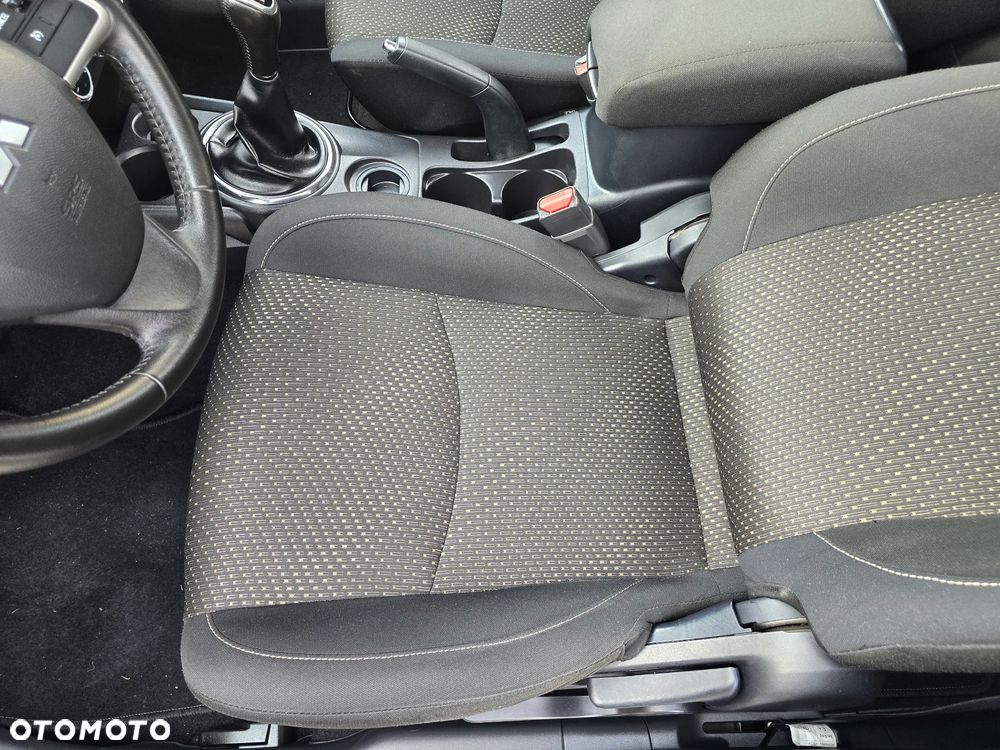 Mitsubishi ASX 1.6 2WD Diamant Edition+ - 26