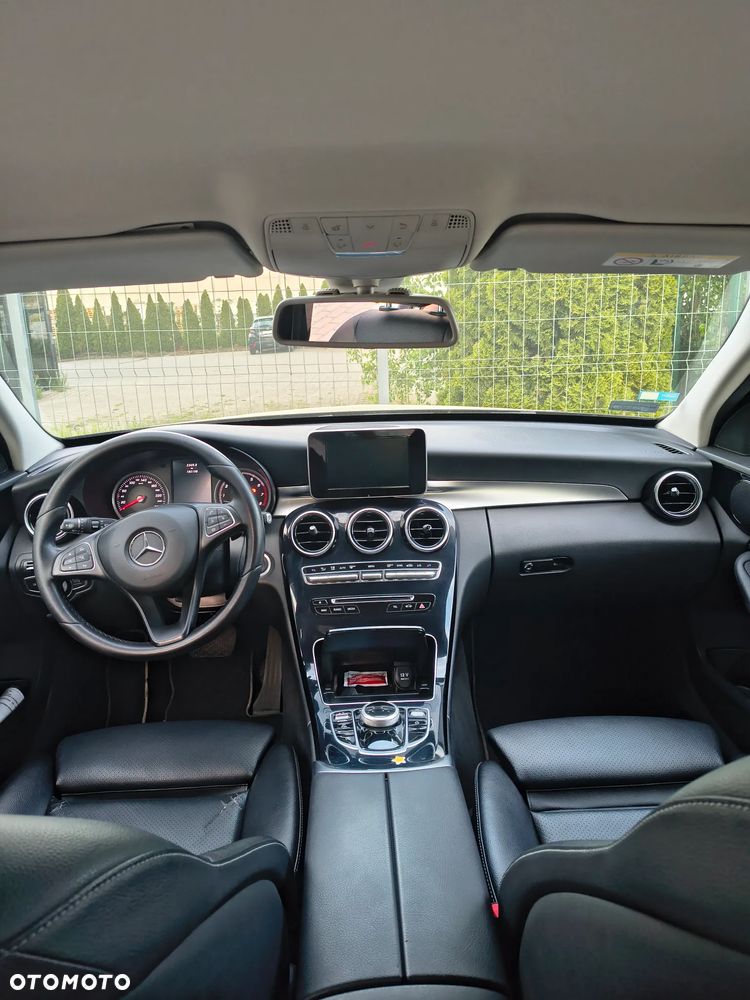 Mercedes-Benz Klasa C - 21