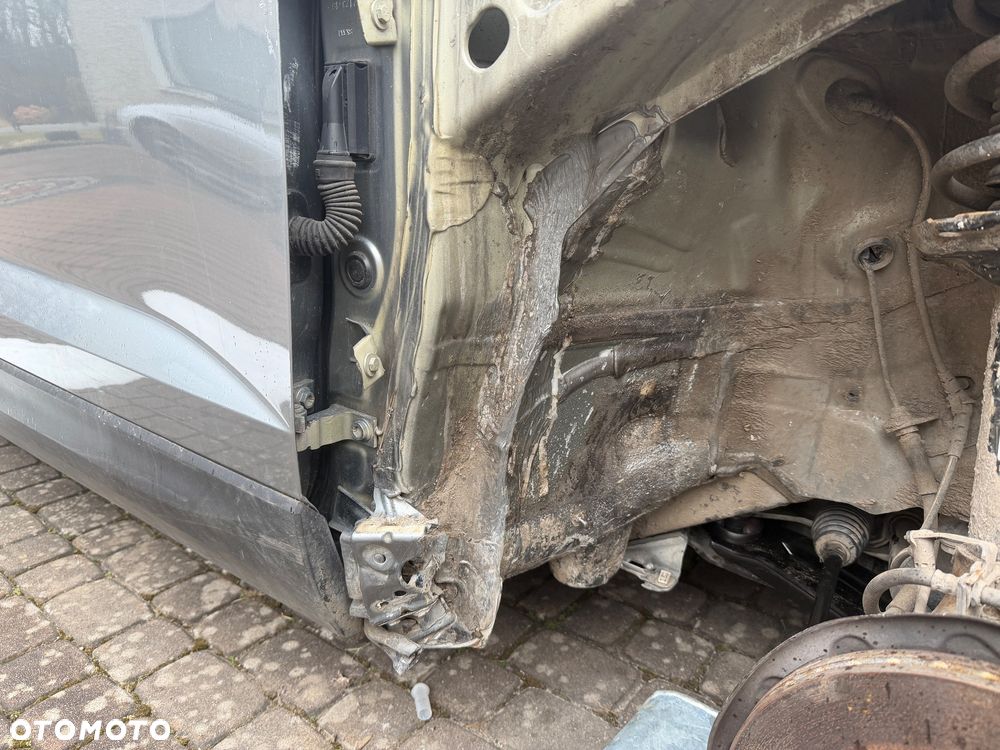 Skoda Karoq 1.5 TSI ACT GPF 4x2 Ambition - 8