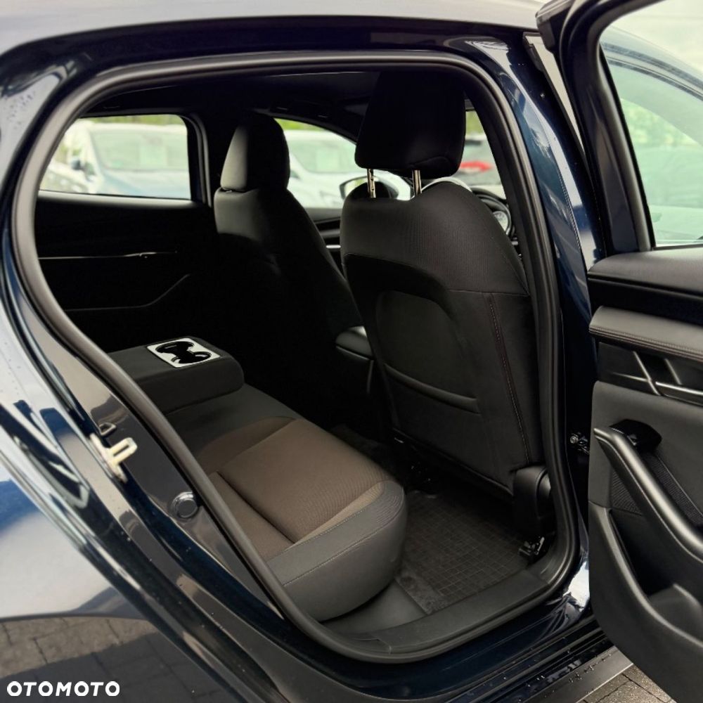 Mazda 3 - 32