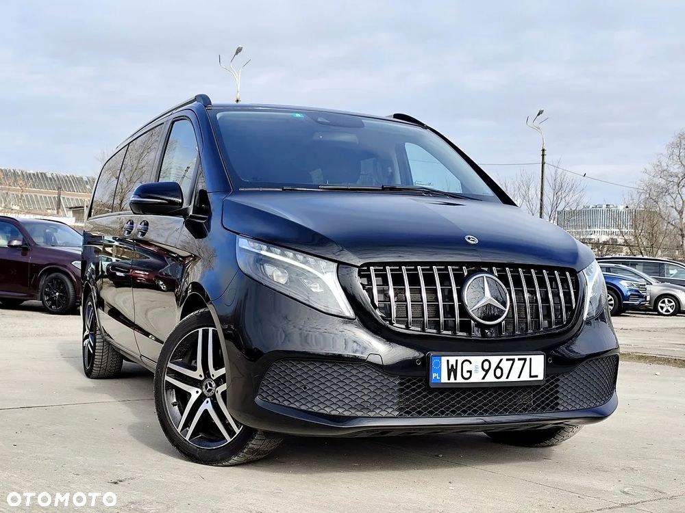 Mercedes-Benz Klasa V 300 d Extralang 4Matic 9G-TRONIC Avantgarde - 2