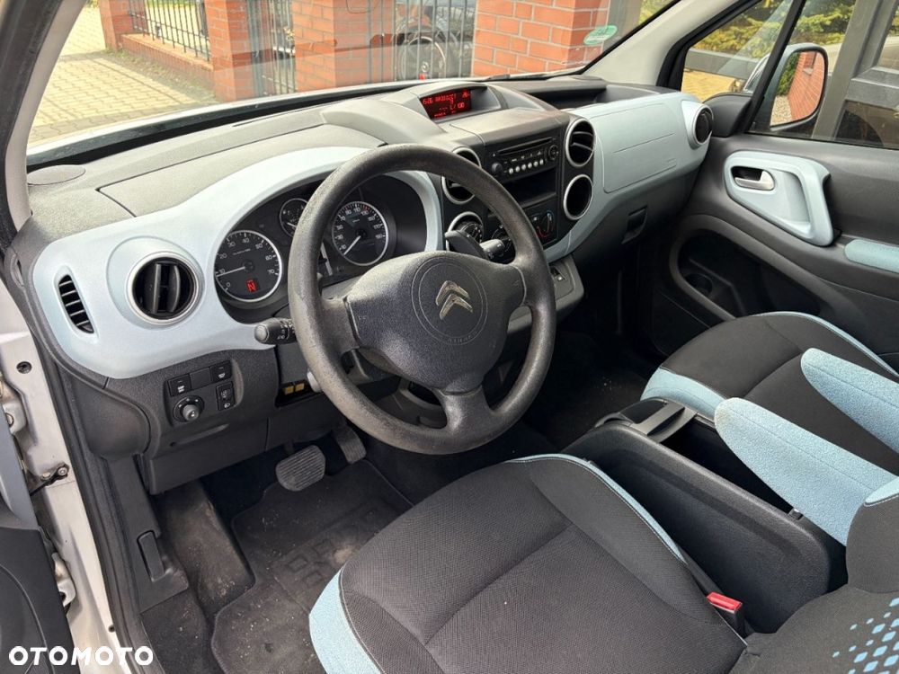 Citroën Berlingo Multispace e-HDi 90 FAP EGS6 Exclusive - 8