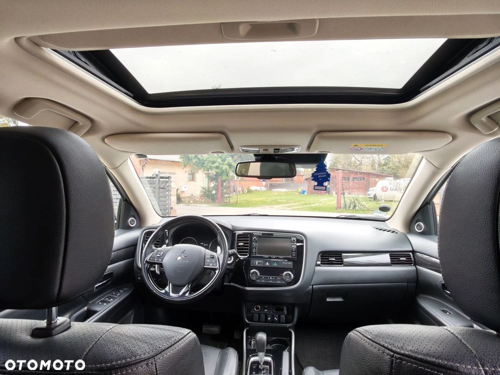 Mitsubishi Outlander 2.0 4WD CVT Diamant Edition+ - 7