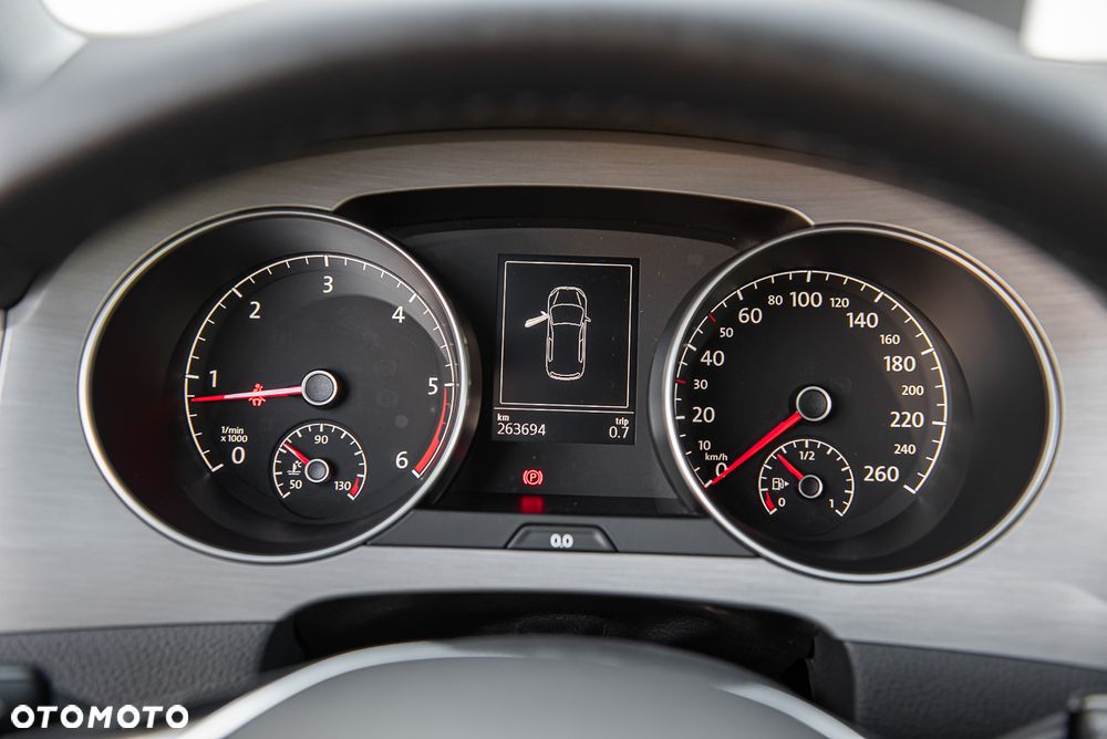 Volkswagen Golf Sportsvan - 19