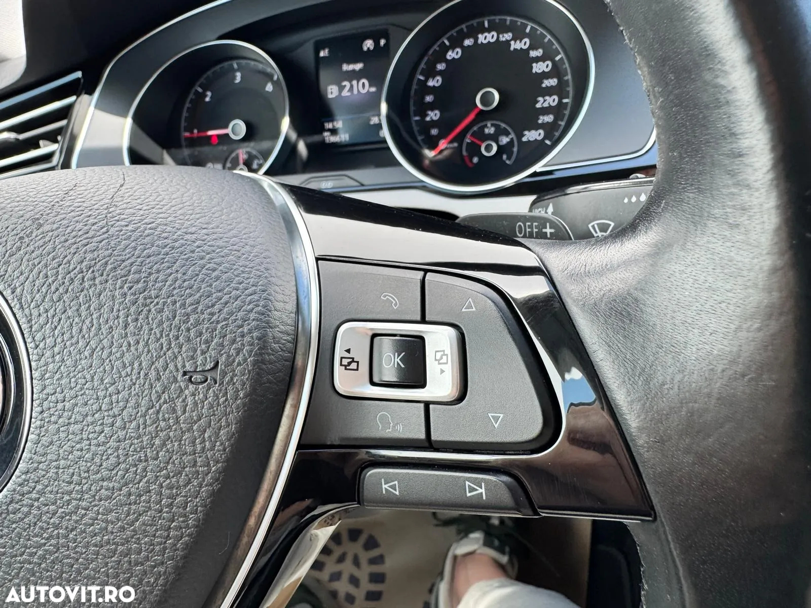 Volkswagen ARTEON 2.0 TDI DSG Elegance - 29