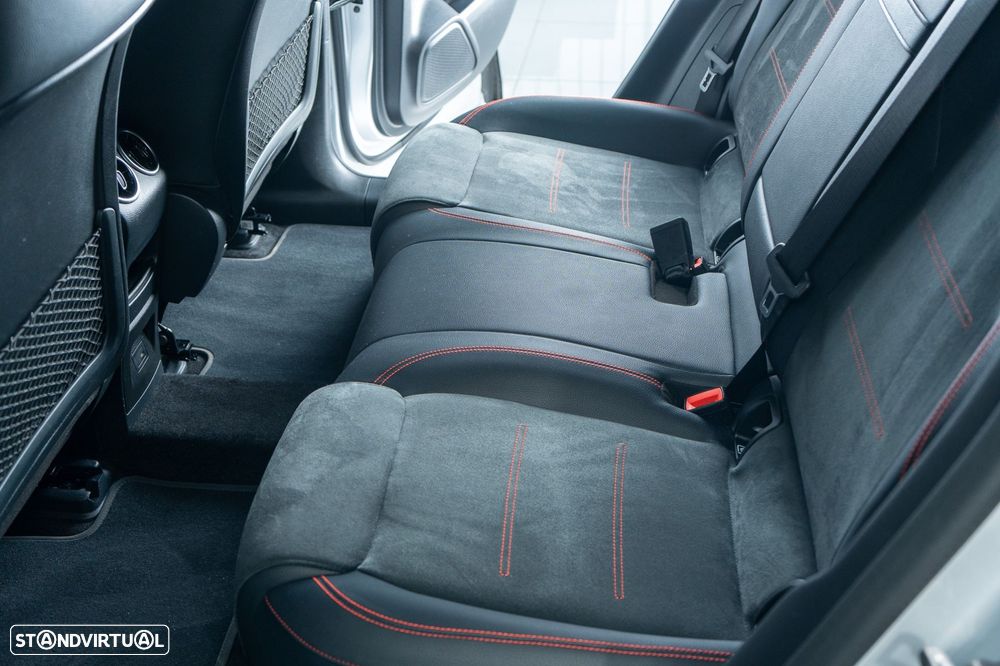 Mercedes-Benz EQA 250 AMG Line - 8