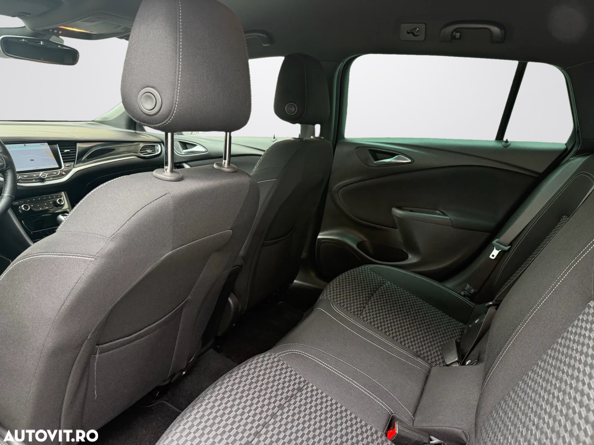Opel Astra 1.6 CDTI ECOTEC Dynamic Aut. - 12