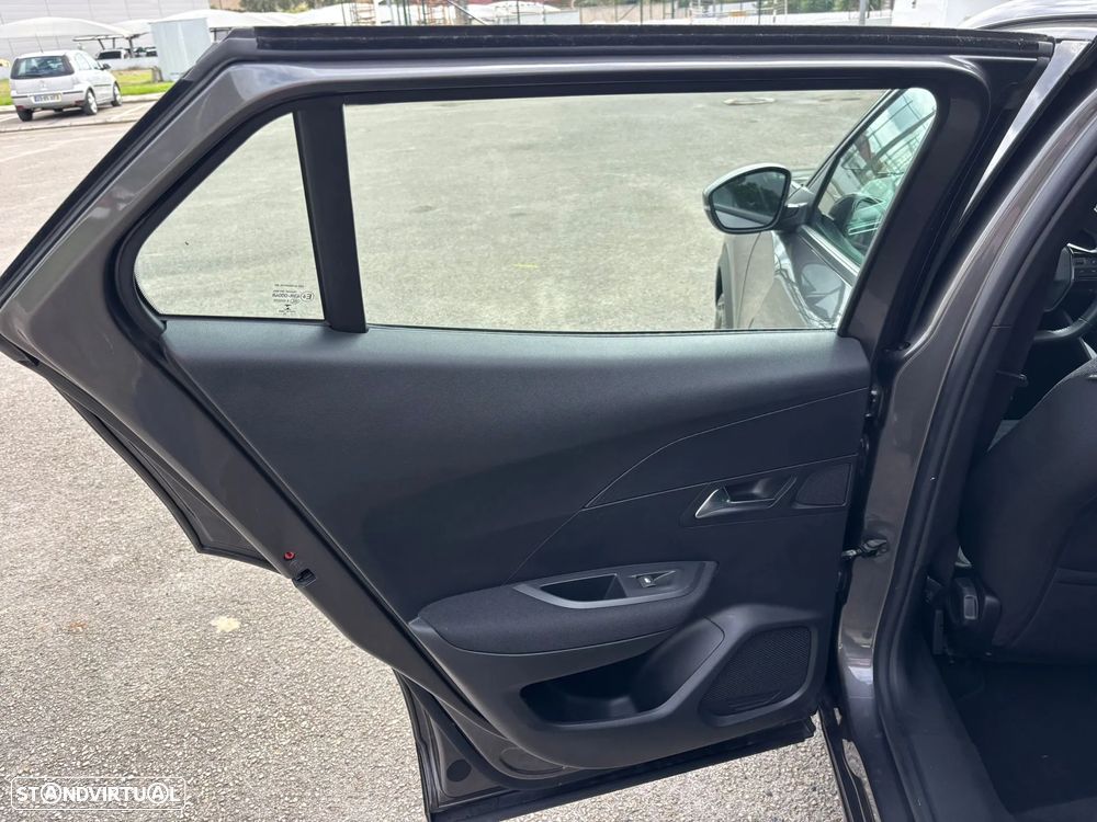 Peugeot 2008 1.5 BlueHDi Allure - 58