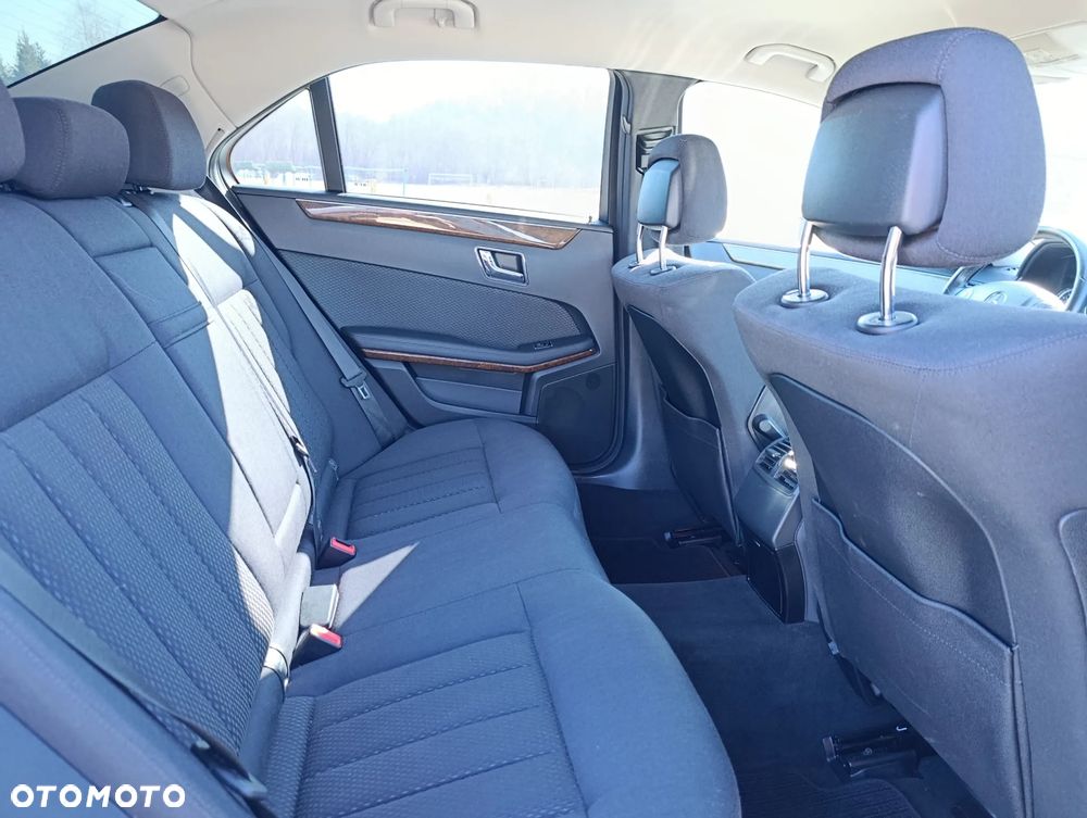 Mercedes-Benz Klasa E 200 Kompressor Automatik Elegance - 16