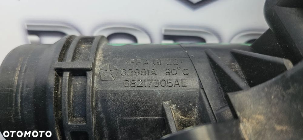 Chrysler Pacifica 2016- 3.6 V6 obudowa termostatu termostat 68217305AE - 4