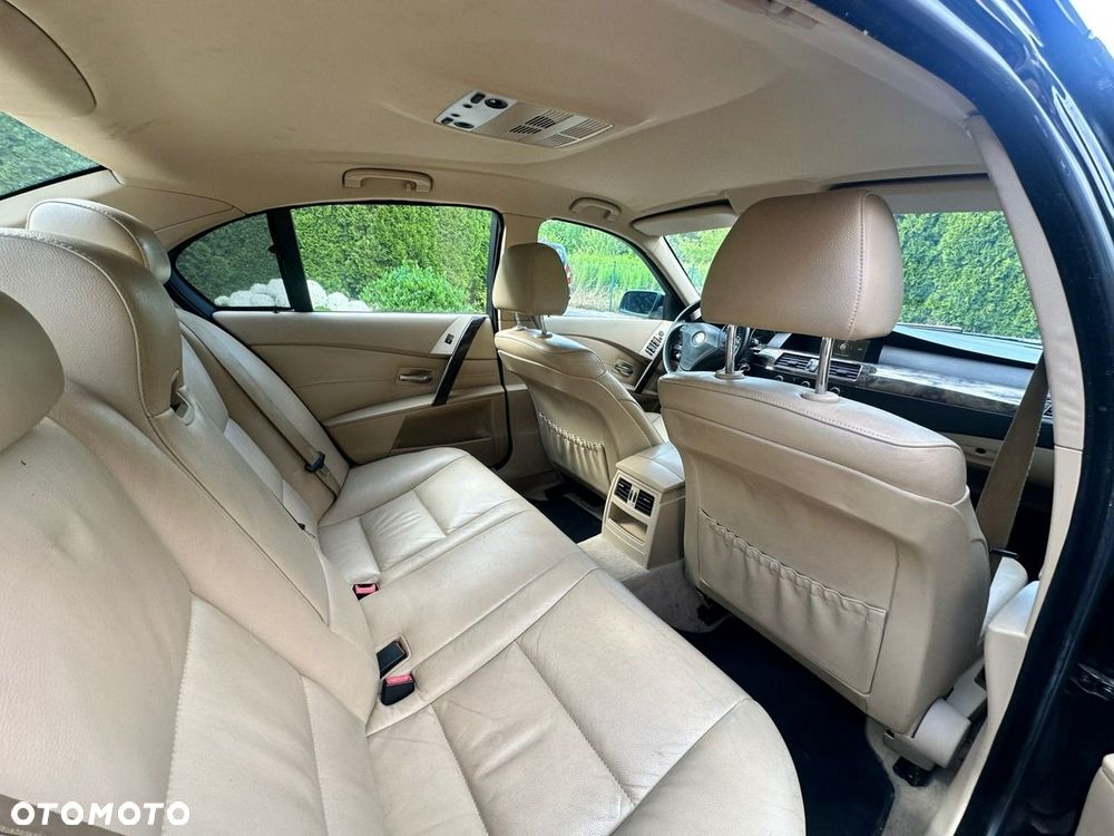 BMW Seria 5 - 10