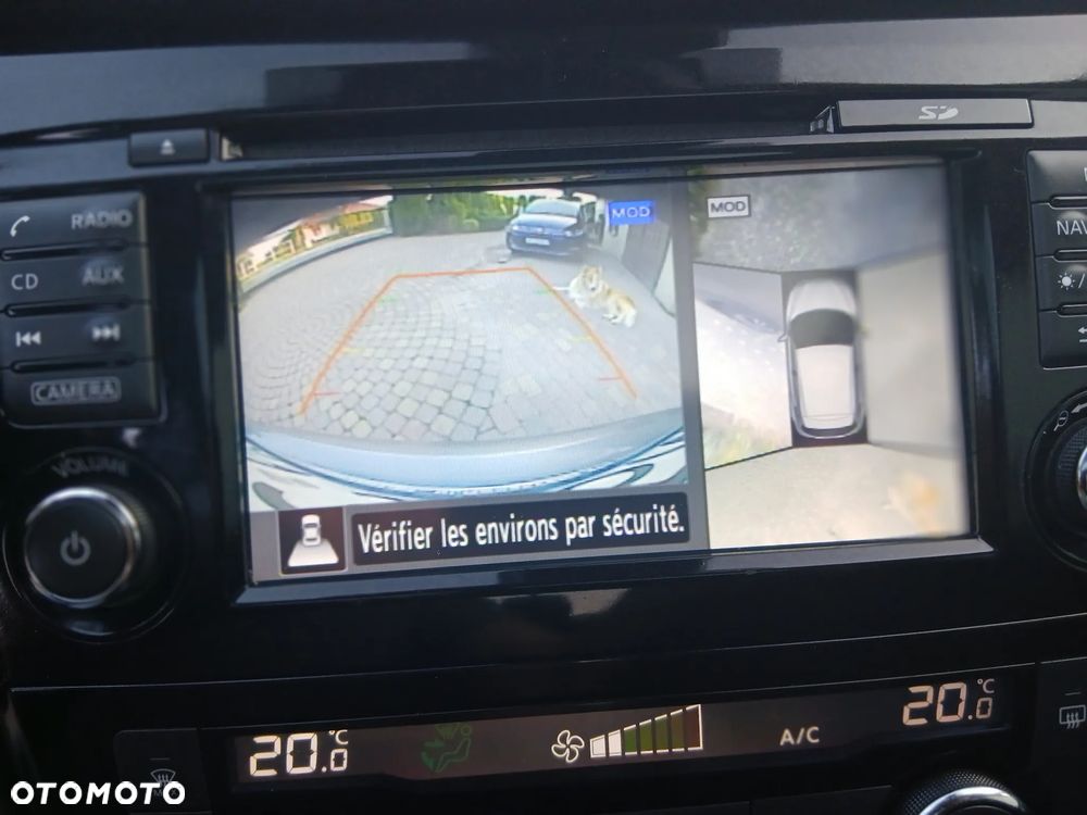 Nissan Qashqai 1.3 DIG-T N-Connecta - 25