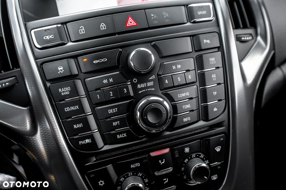 Opel Astra OPC Start/Stop - 24