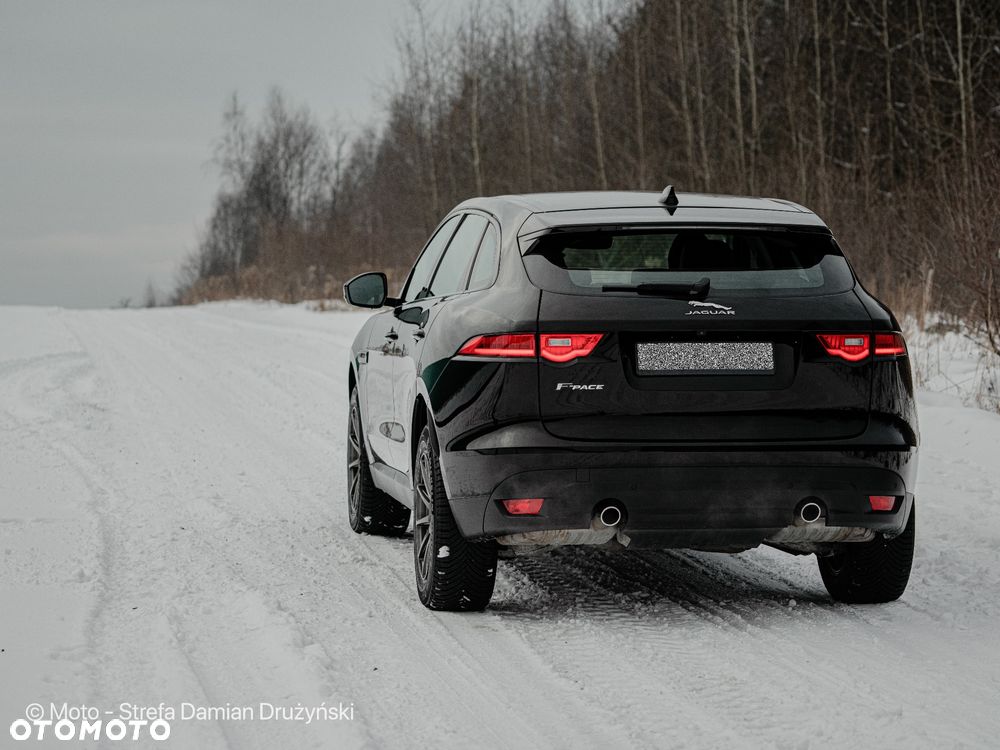 Jaguar F-Pace P250 AWD - 2