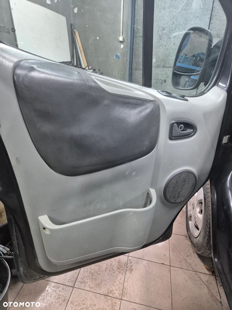 BOCZEK LEWY PRIMASTAR TRAFIC VIVARO 01-14 - 1