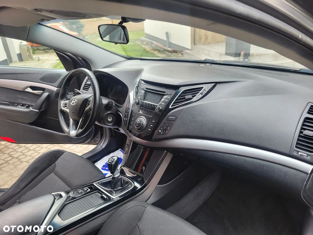 Hyundai i40 Kombi 1.7 CRDi Style - 29
