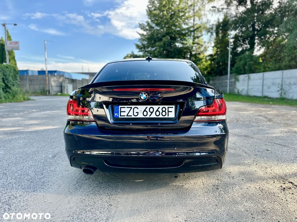 BMW Seria 1 123d - 8
