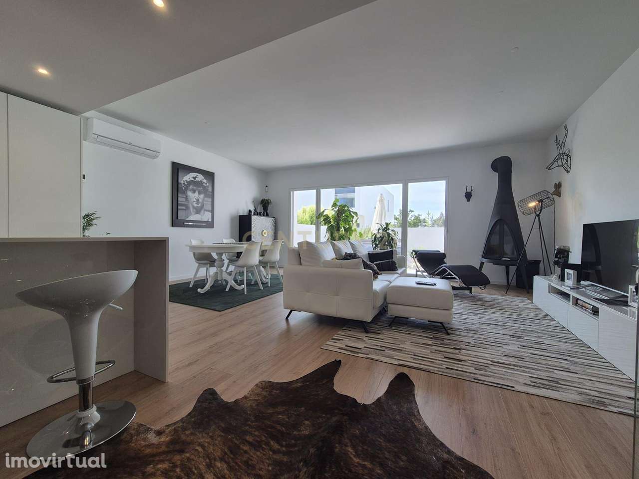 Moradia T4+1 na Quinta do Pinhão, Verdizela, a 7minutos da praia da Fo - Grande imagem: 2/33