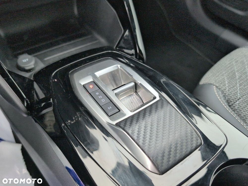 Peugeot 2008 1.2 PureTech Allure S&S EAT8 - 15