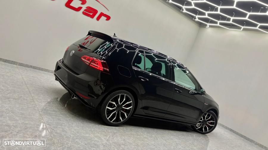 VW Golf 2.0 TSi GTi DSG Performance - 39
